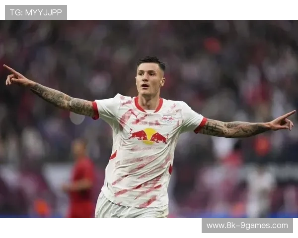 曼联前锋谢什科膝盖受伤预计缺阵一月,锋线用人告急。